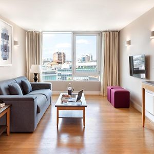 One-Bedroom Apartment Sofa Bed